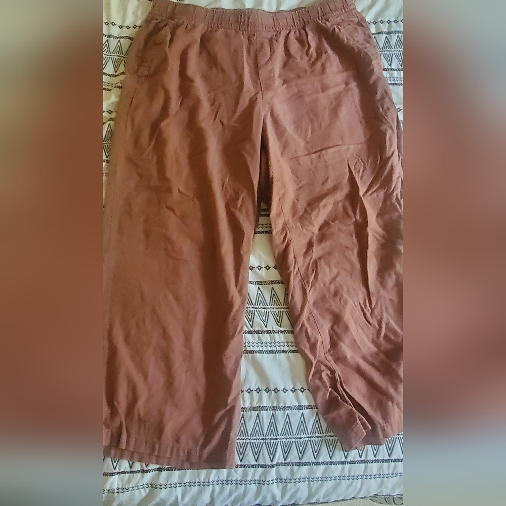 Old Navy High-Rise Wide-Leg Pants in Brown